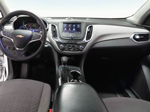 Used 2022 Chevrolet Equinox LS w/ LS Convenience Package FWD image 7