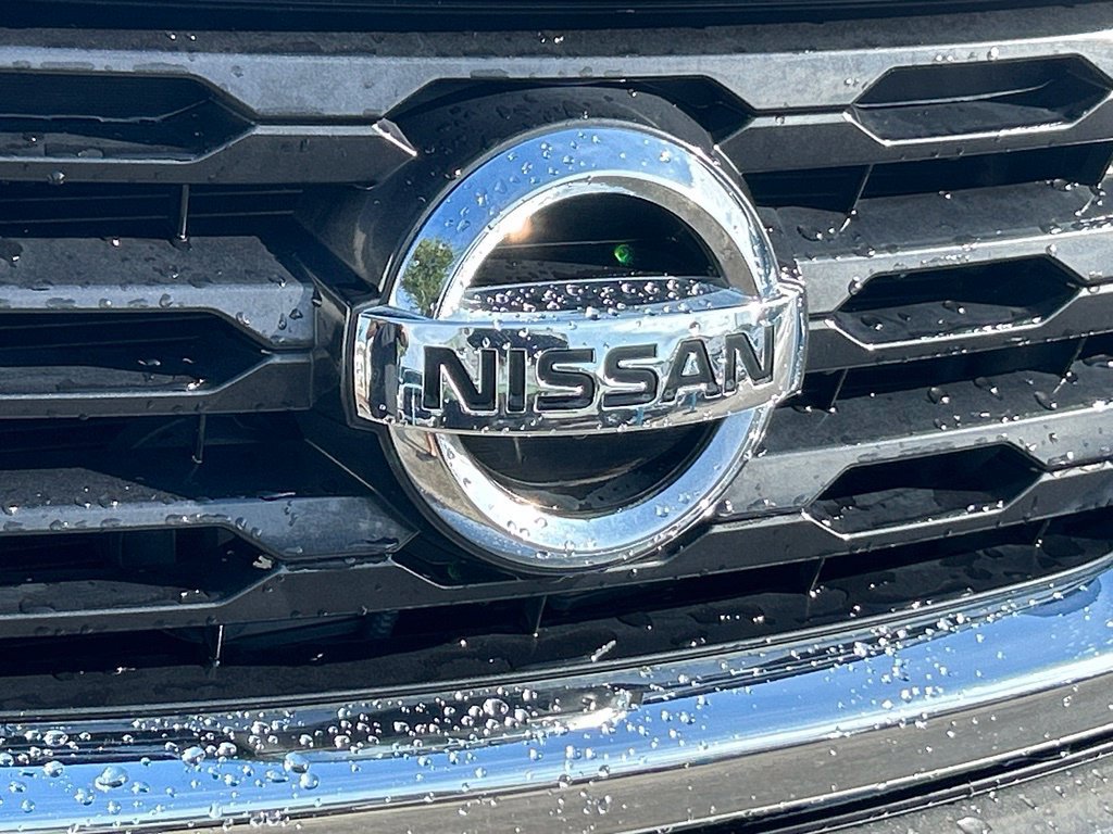 Used 2017 Nissan Pathfinder SV w/ Trailer Tow Package FWD image 19