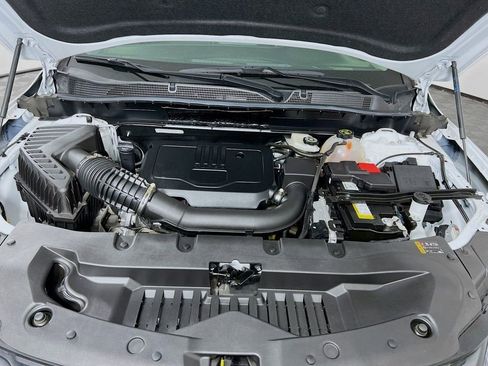 Certified 2024 Chevrolet Blazer LT w/ LPO, Floor Liner Package image 28