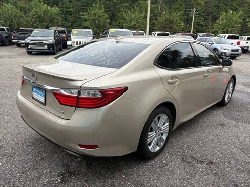 Used 2015 Lexus ES 350 w/ Premium Package FWD image 6