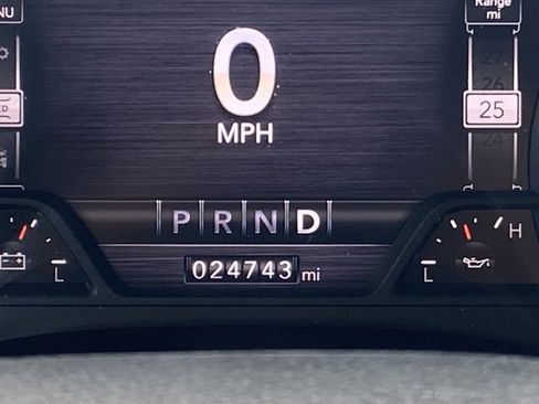 Used 2022 RAM 1500 Laramie w/ Sport Appearance Package image 16