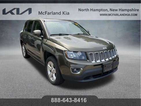 Used 2015 Jeep Compass High Altitude AWD/4WD image 3