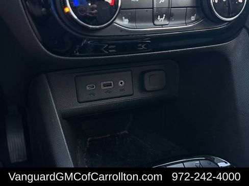 Used 2023 Buick Encore GX Preferred w/ Cold Weather Comfort Package FWD image 22