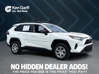 Used 2021 Toyota RAV4 LE w/ Carpet Mat Package (TMS) AWD/4WD video 1
