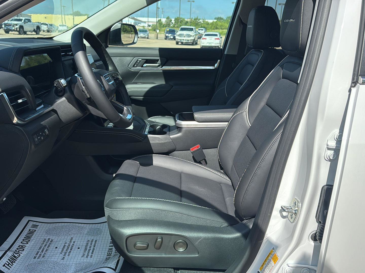 New 2027 GMC Terrain Denali AWD/4WD image 2