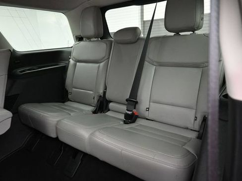 Certified 2025 Ford Expedition Active AWD/4WD image 29