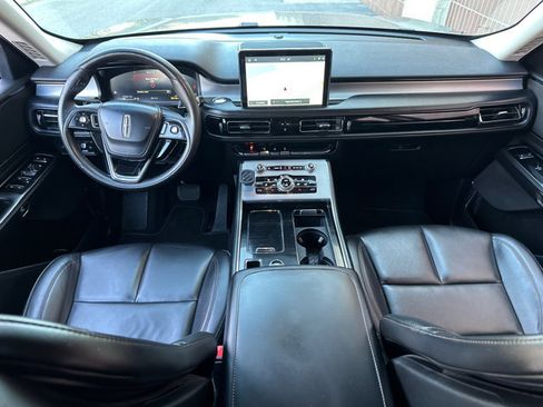 Used 2023 Lincoln Aviator AWD image 14