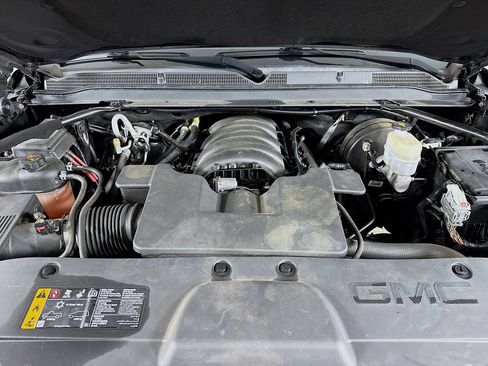 Used 2018 GMC Yukon SLT RWD image 33