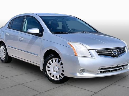 Used 2012 Nissan Sentra 2.0 S image 3