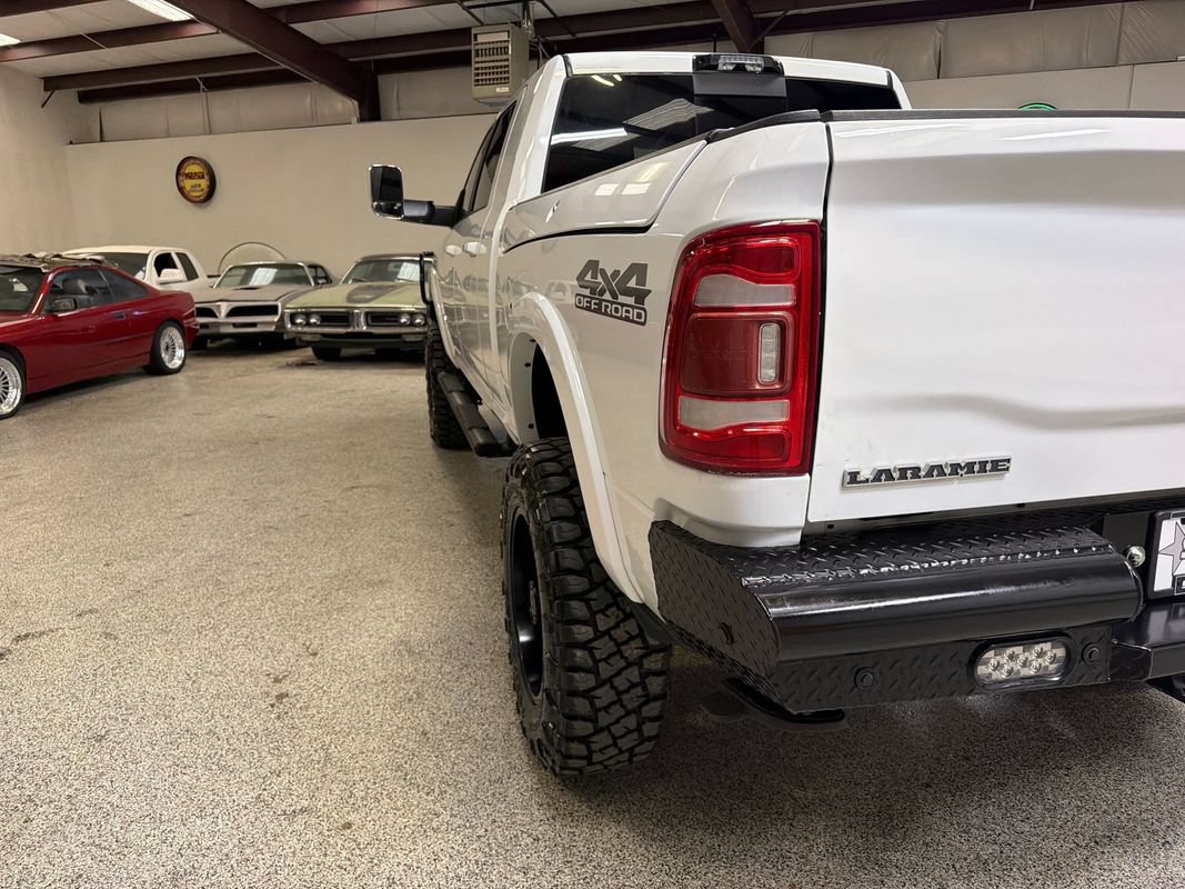 Used 2022 RAM 2500 Laramie w/ Safety Group B AWD/4WD image 15
