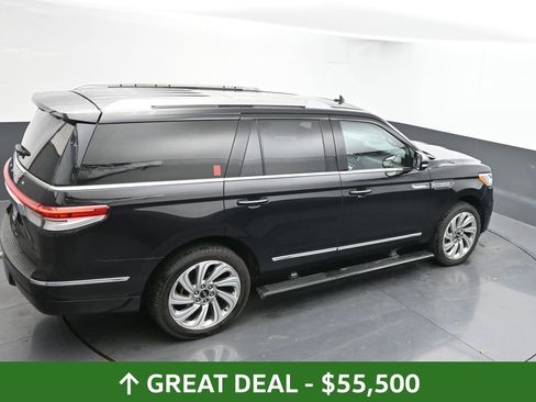 Used 2024 Lincoln Navigator Premiere image 43
