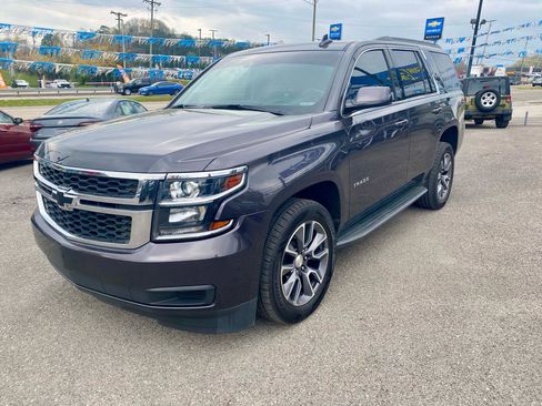 Used 2018 Chevrolet Tahoe LT image 3