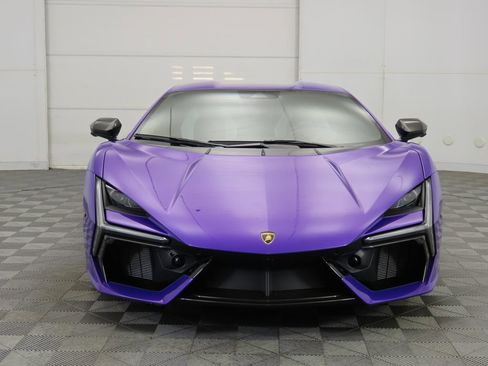 Used 2024 Lamborghini Revuelto image 2