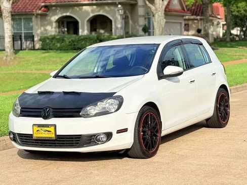 Used 2013 Volkswagen Golf TDI FWD image 4