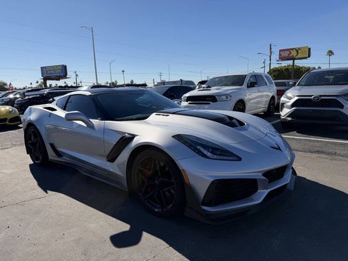 Used 2019 Chevrolet Corvette ZR1 image 15