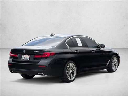 Used 2023 BMW 530i w/ Premium Package RWD image 5