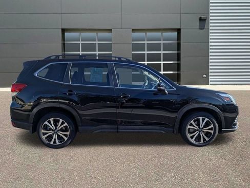 Used 2023 Subaru Forester Limited AWD/4WD image 4