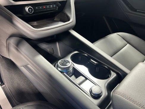 New 2026 Ford Explorer Active image 28