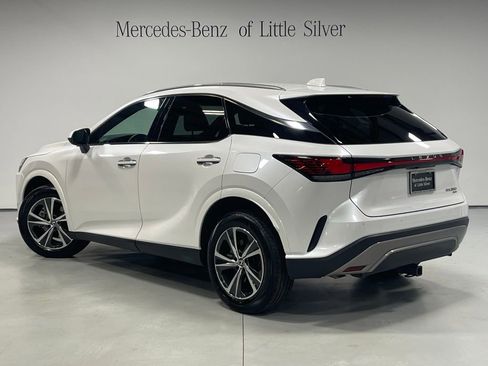 Used 2023 Lexus RX 350 Premium w/ Accessory Package AWD/4WD image 3