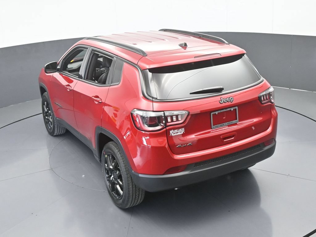 New 2026 Jeep Compass Latitude AWD/4WD image 42