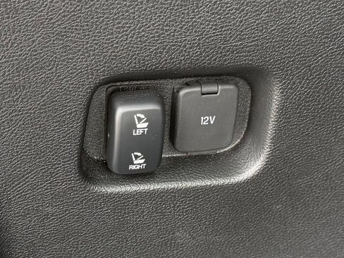 Certified 2024 Ford Edge SEL w/ Convenience Package AWD/4WD image 8