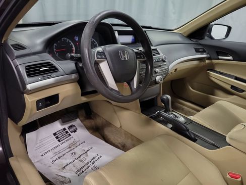 Used 2011 Honda Accord LX image 16