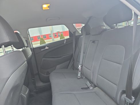 Used 2019 Hyundai Tucson SE image 14