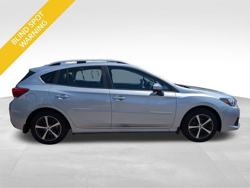Used 2022 Subaru Impreza 2.0i Premium AWD/4WD image 6