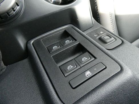 New 2026 Ford Bronco Outer Banks AWD/4WD image 25