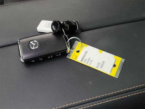 Certified 2025 MAZDA CX-90 Plug-In Hybrid w/Premium Sport image 33