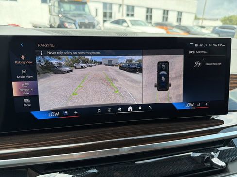 New 2027 BMW X7 xDrive40i w/ M Sport Package AWD/4WD image 29