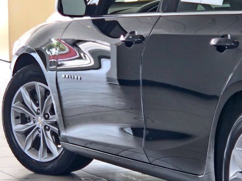 Certified 2025 Chevrolet Malibu LT FWD image 13