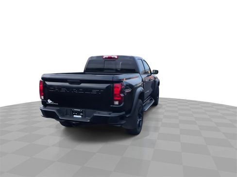 Used 2023 Chevrolet Colorado Trail Boss w/ Technology Package image 8