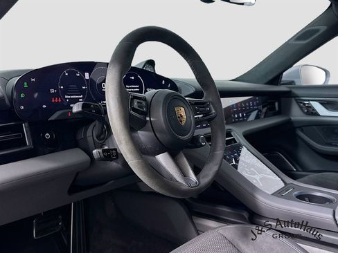Used 2021 Porsche Taycan Turbo S AWD/4WD image 9