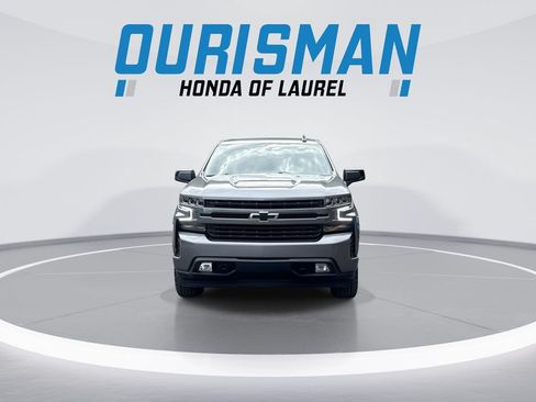 Used 2021 Chevrolet Silverado 1500 RST AWD/4WD image 3