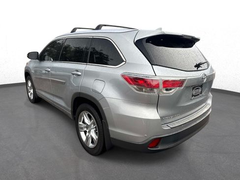Used 2015 Toyota Highlander Limited AWD/4WD image 5