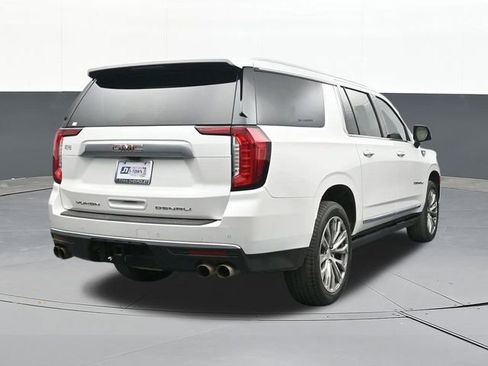 Used 2021 GMC Yukon XL Denali w/ Denali Ultimate Package image 13