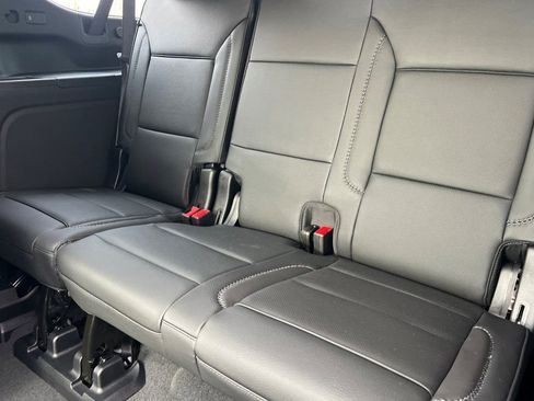 New 2026 GMC Yukon XL Denali w/ Denali Reserve Package image 12