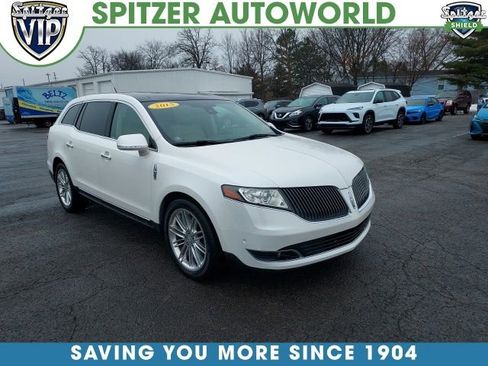 Used 2015 Lincoln MKT AWD w/ Equipment Group 201A image 1