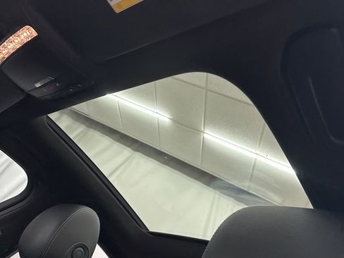 Certified 2018 Mercedes-Benz C 300 Sedan image 21