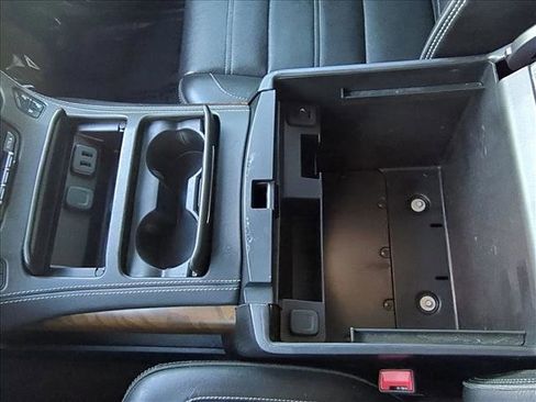 Used 2020 GMC Yukon Denali w/ Denali Ultimate Package image 15