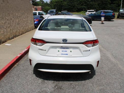Used 2022 Toyota Corolla LE FWD image 5
