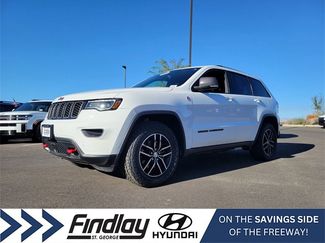 Used 2018 Jeep Grand Cherokee Trailhawk w/ Trailhawk Luxury Group image 1