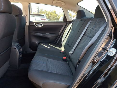 Used 2016 Nissan Sentra SR w/ Driver's Assist Package image 10