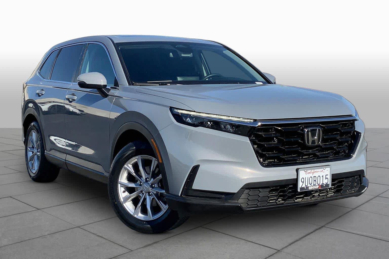 Used 2025 Honda CR-V EX image 2