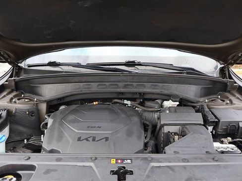 Used 2022 Kia Telluride SX w/ SX Prestige Package image 23