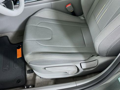 New 2026 Hyundai Elantra Sport image 19