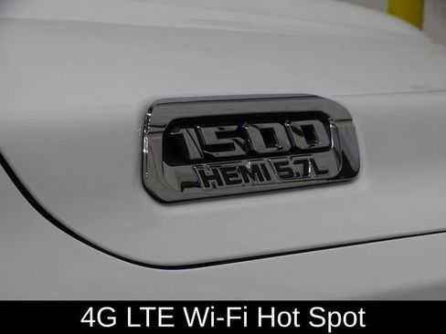 Used 2022 RAM 1500 Big Horn image 40