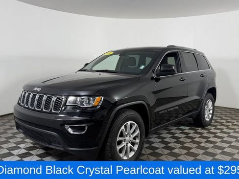 Used 2021 Jeep Grand Cherokee Laredo AWD/4WD image 3
