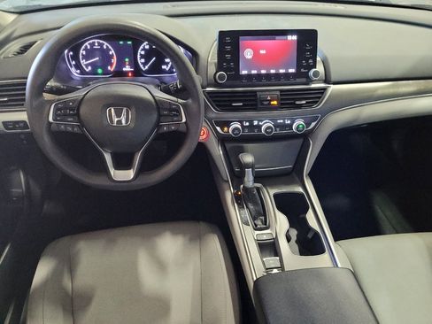 Used 2018 Honda Accord LX image 22